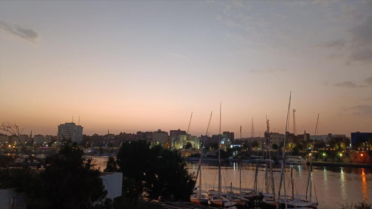 Mastonkel Hotel Aswan Exterior photo