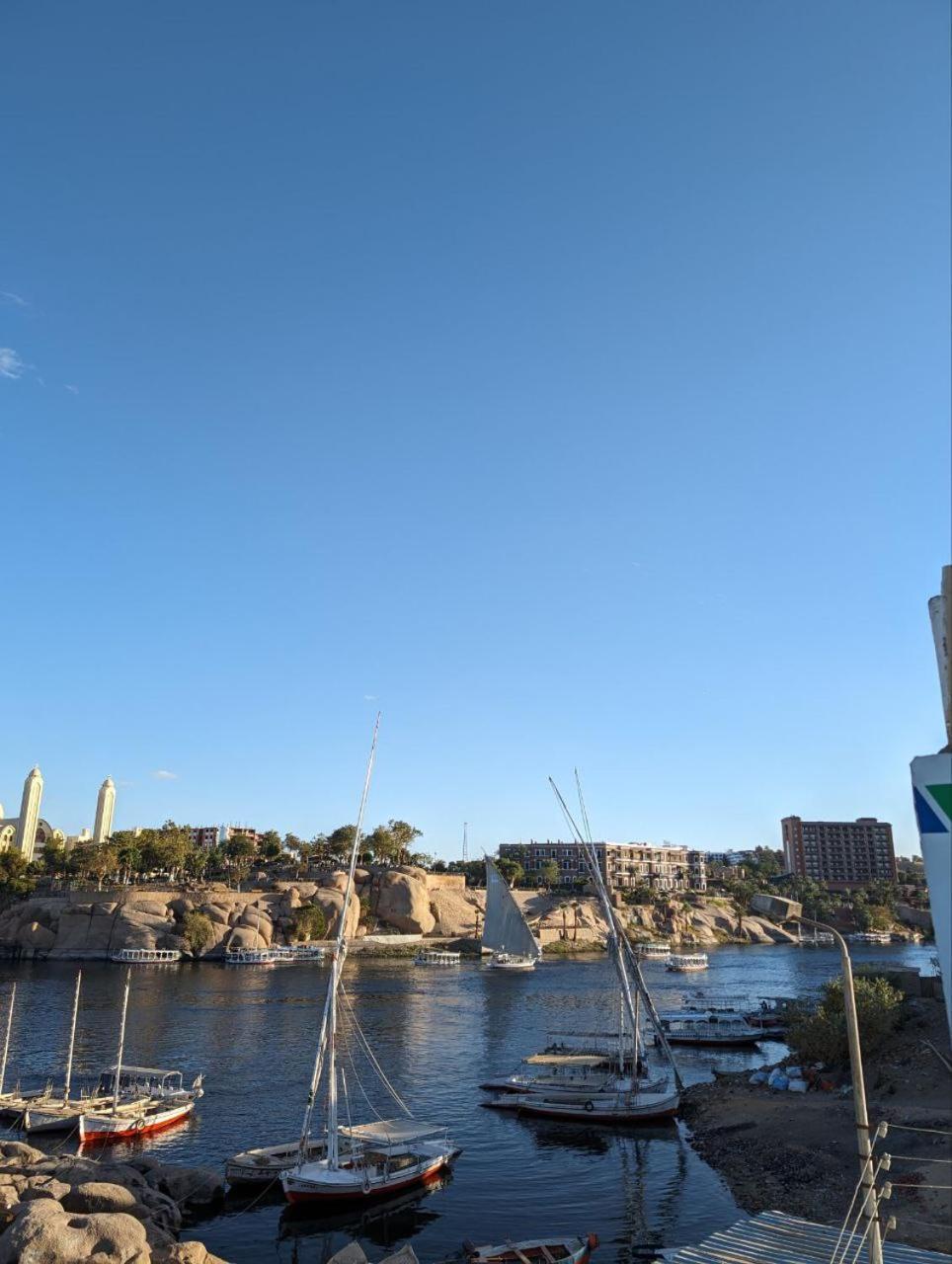 Mastonkel Hotel Aswan Exterior photo